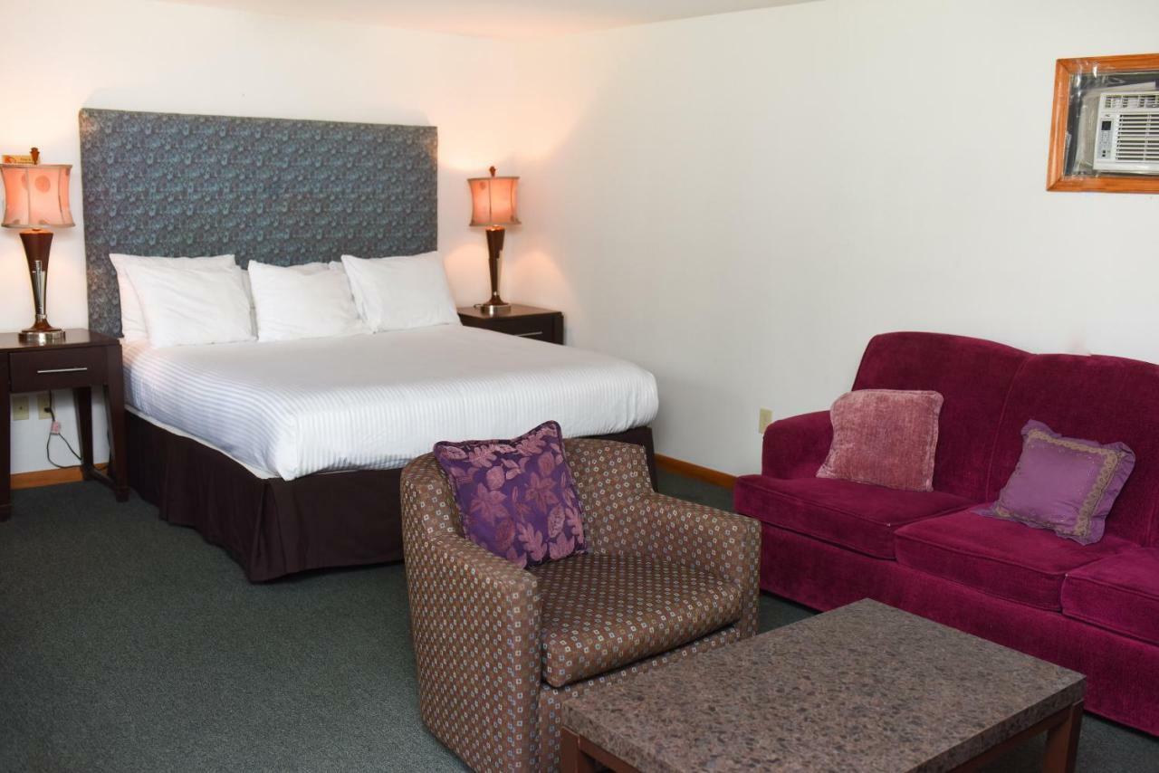 Chestnut Grove Family Resort Mount Pocono Exterior photo
