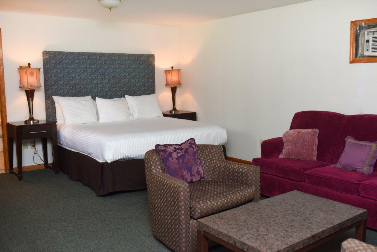 Chestnut Grove Family Resort Mount Pocono Exterior photo