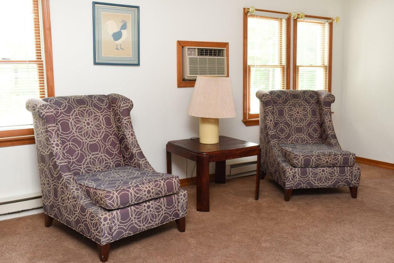 Chestnut Grove Family Resort Mount Pocono Exterior photo