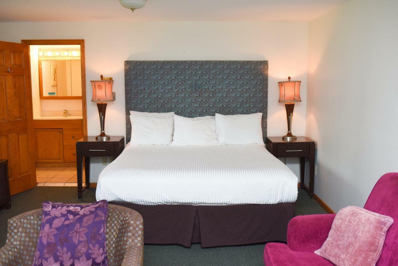 Chestnut Grove Family Resort Mount Pocono Exterior photo