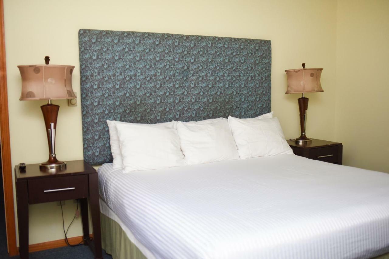 Chestnut Grove Family Resort Mount Pocono Exterior photo