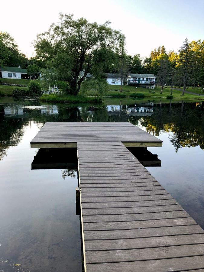 Chestnut Grove Family Resort Mount Pocono Exterior photo